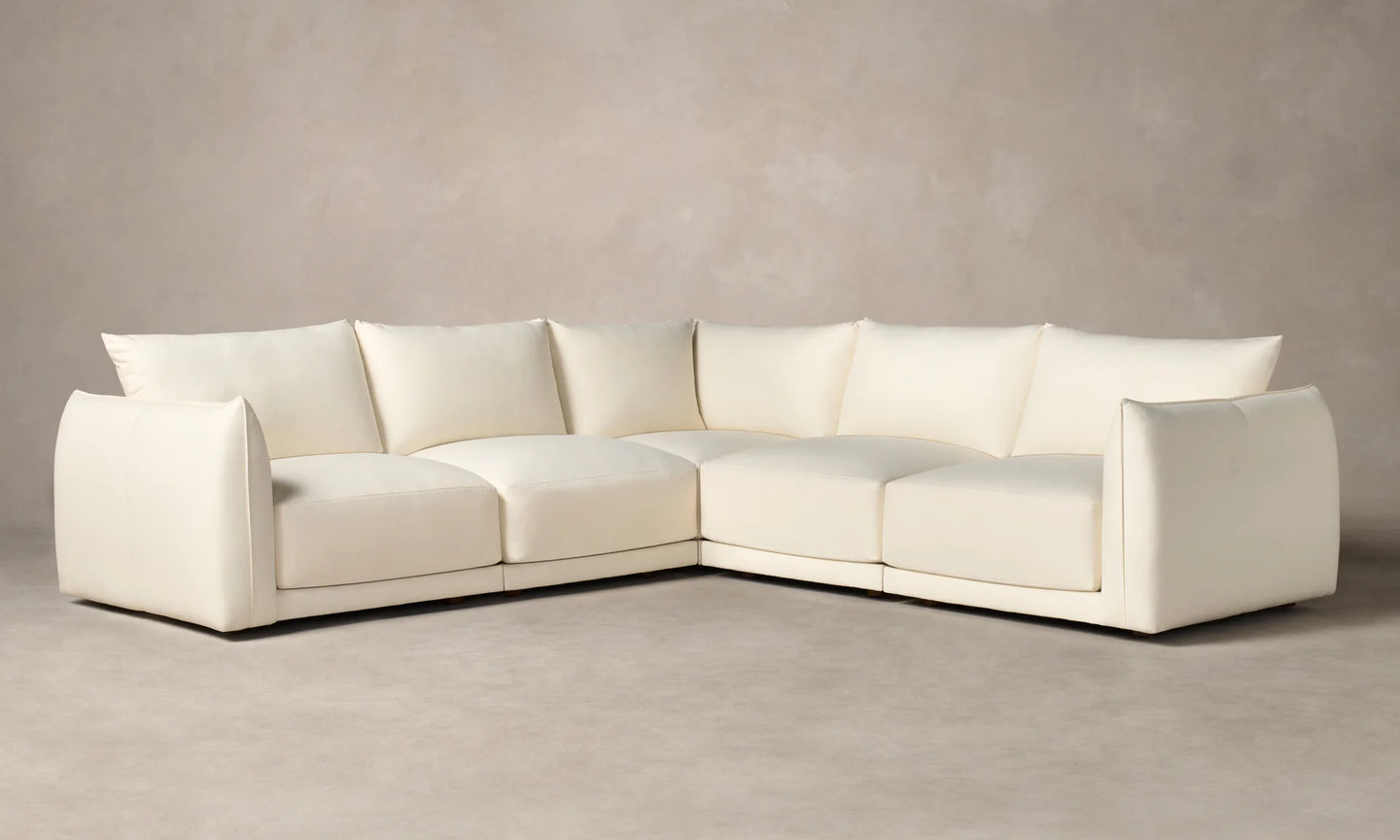 Gavelora Sectional Sofa