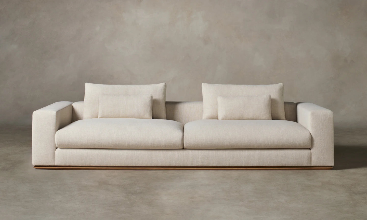 Delvian Sofa