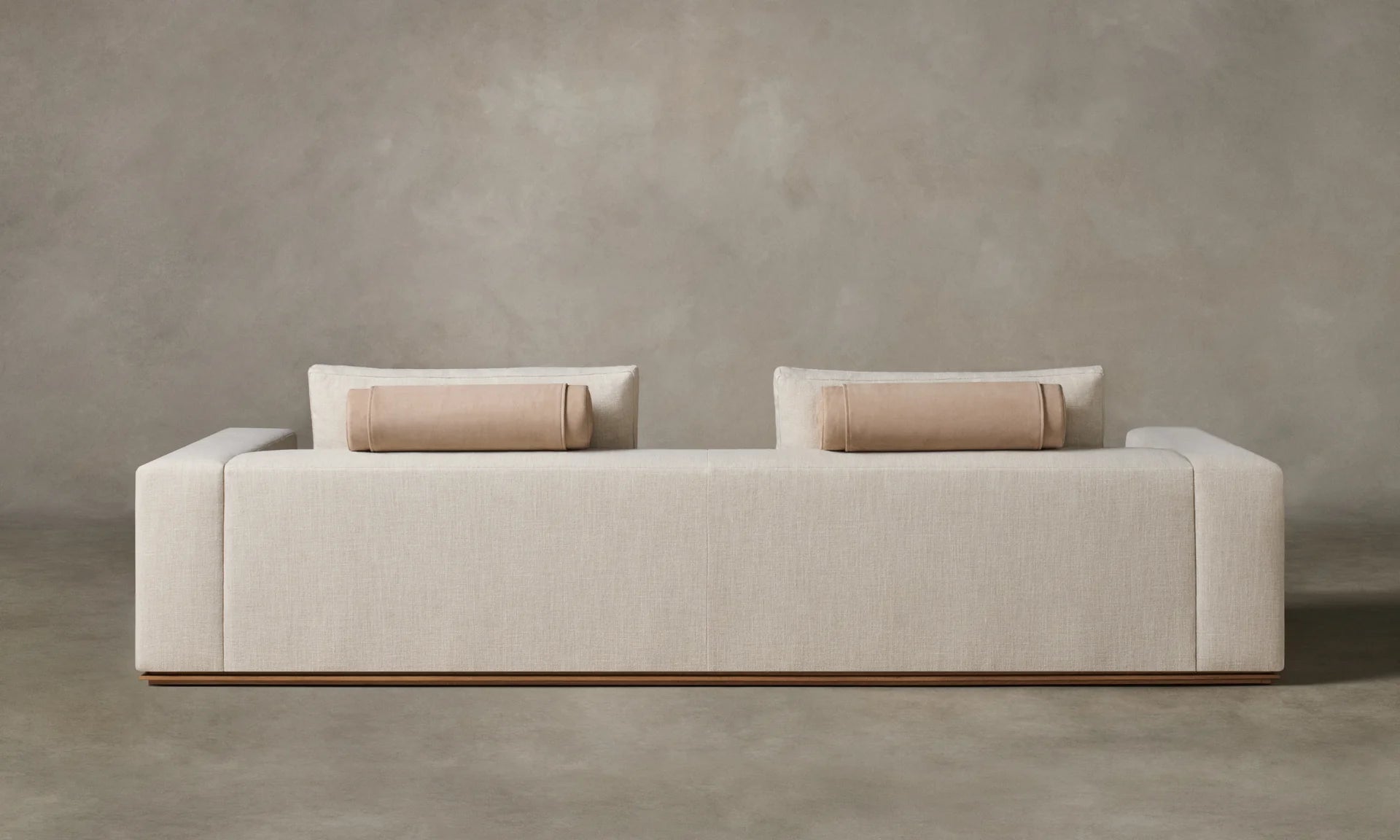 Delvian Sofa
