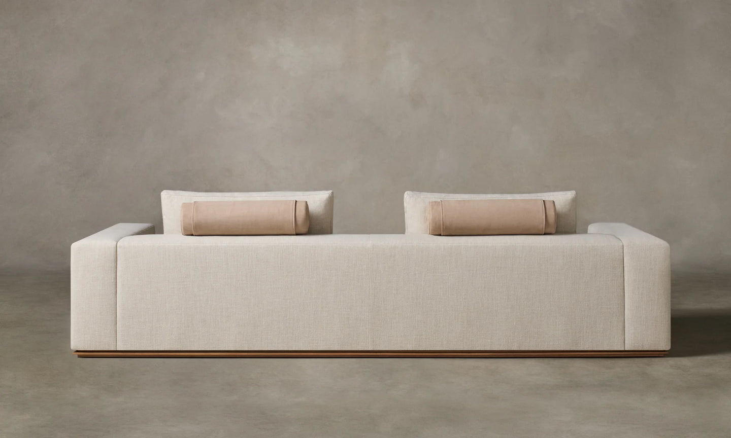 Delvian Sofa