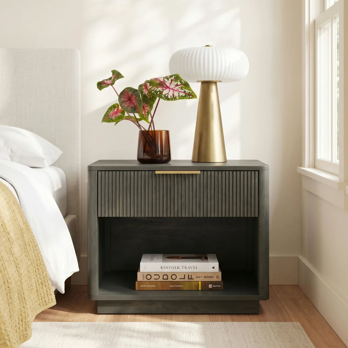Novara Nightstand