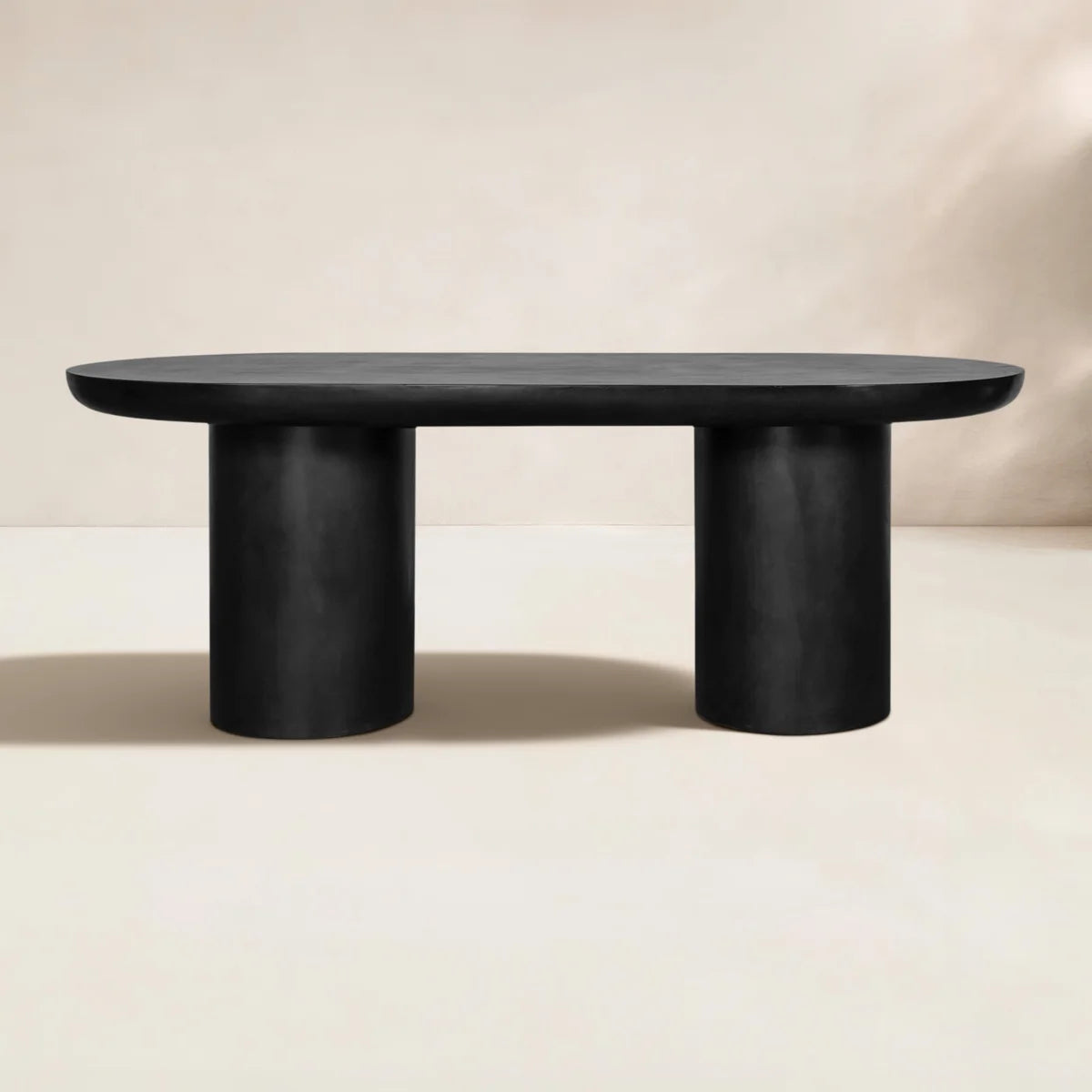 Lykka Dining Table