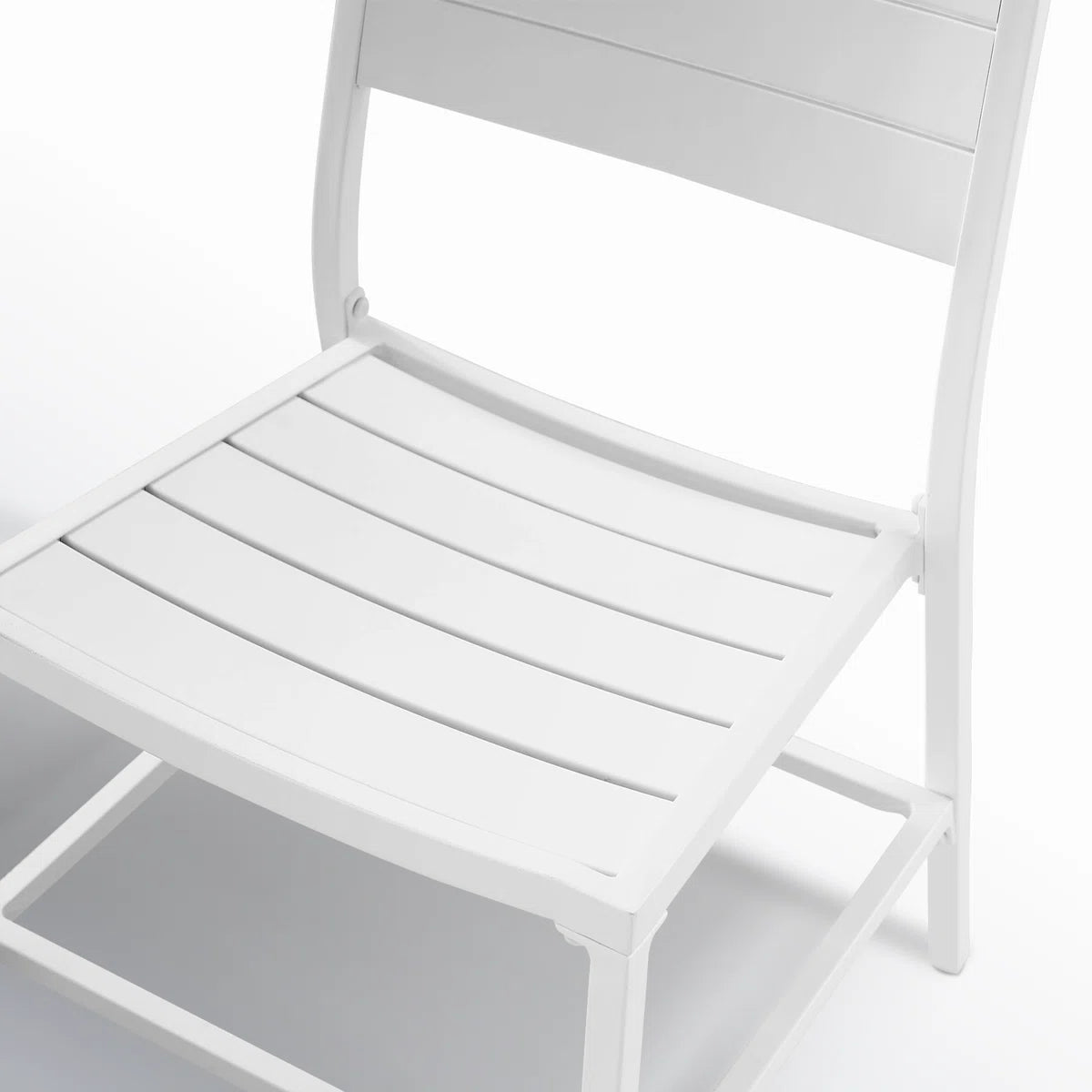 Form Dining Set