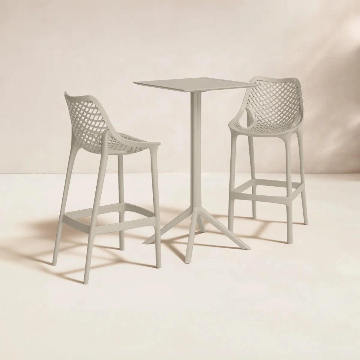 Haven Outdoor Dining Set