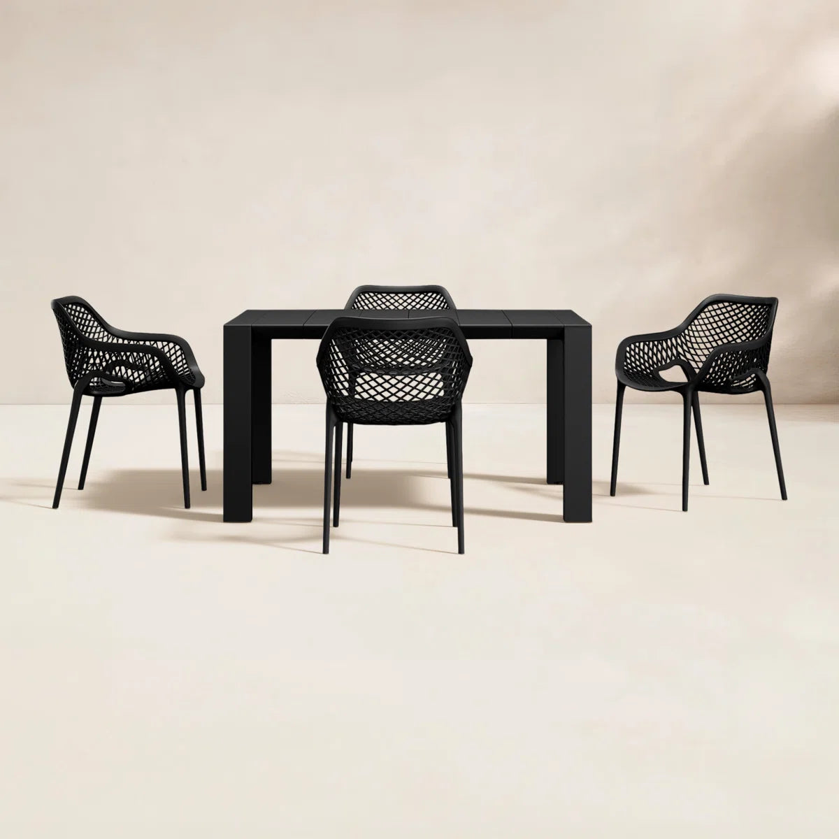 Luma Patio Dining Set