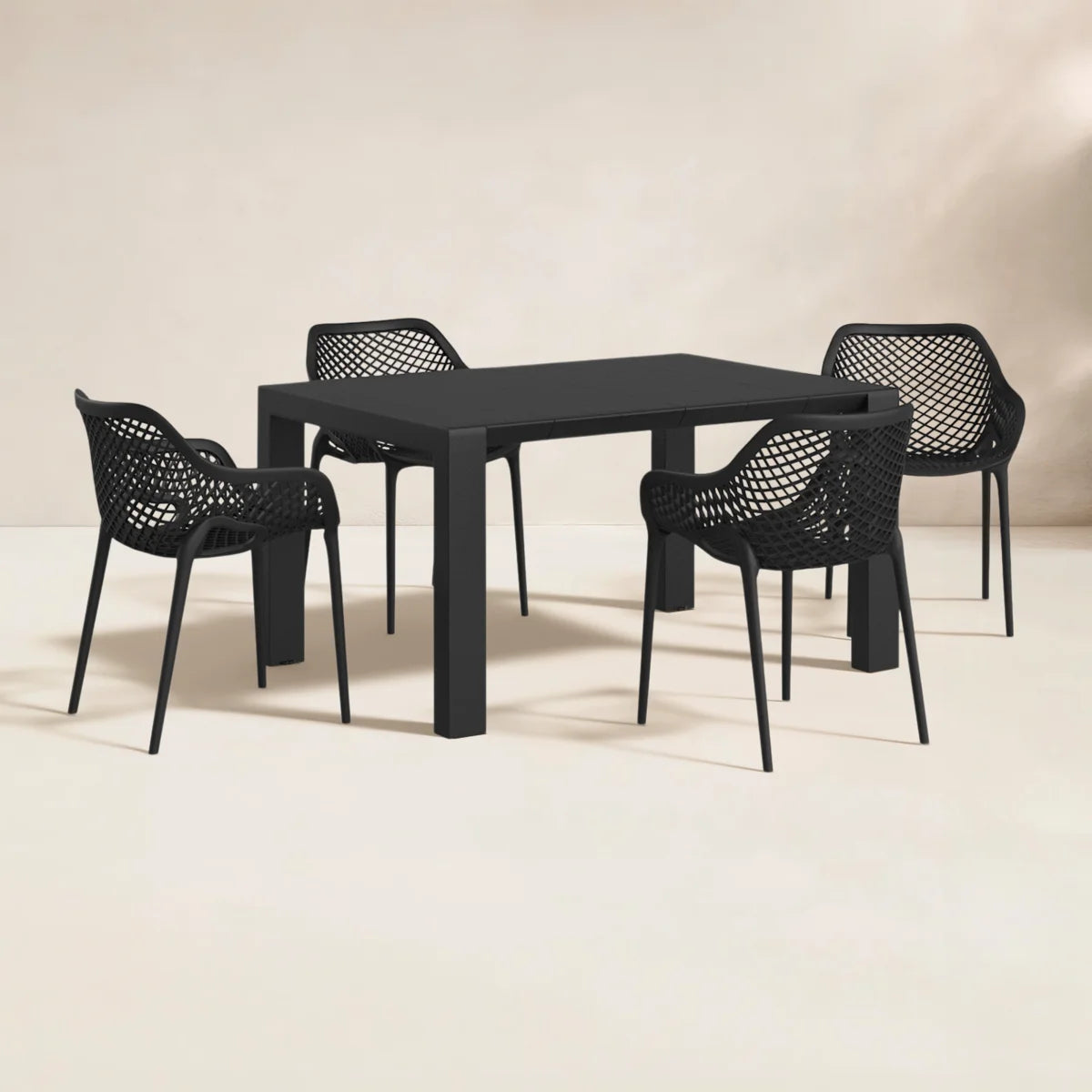 Luma Patio Dining Set