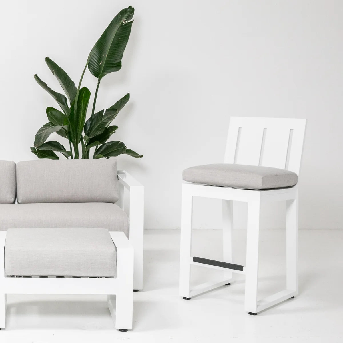 Outdoor Bar Stool with  Cushion