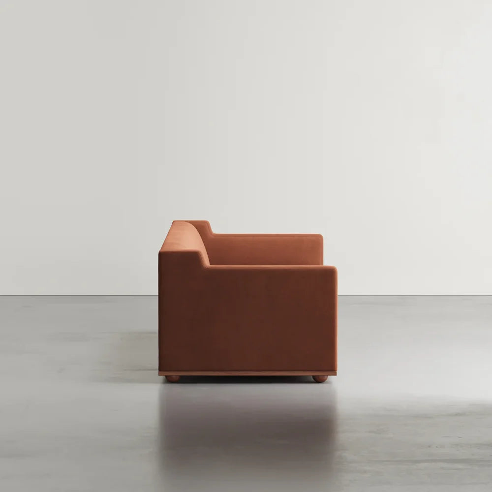 Capistrano Neo Sofa