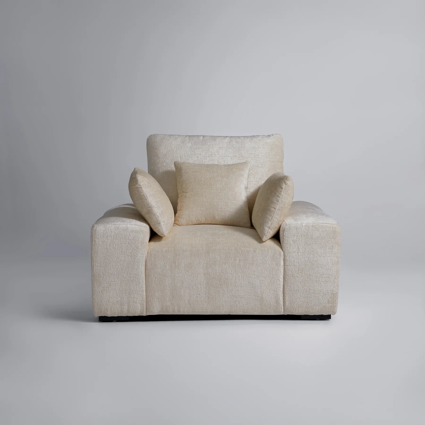 Chloe Velvet Chair