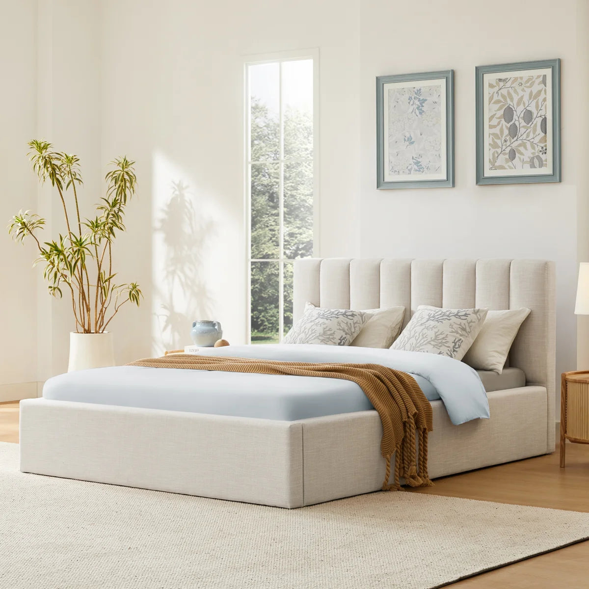 Yamer Upholstered Bed