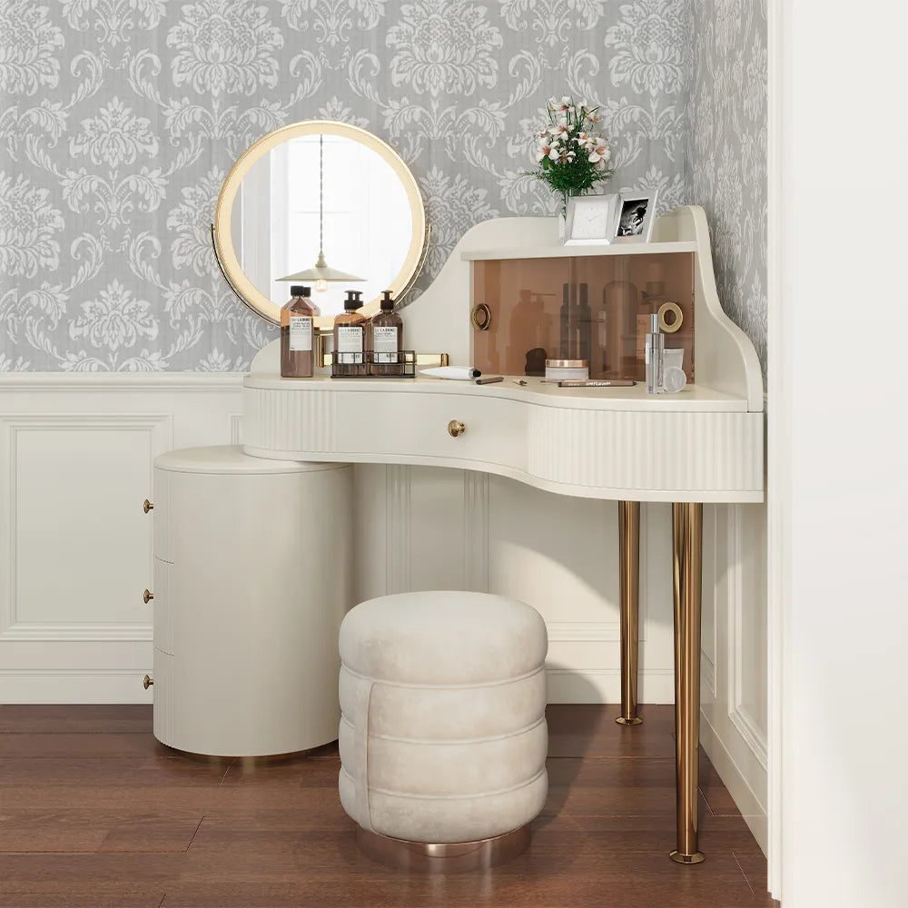 Dellah Makeup Vanity Set