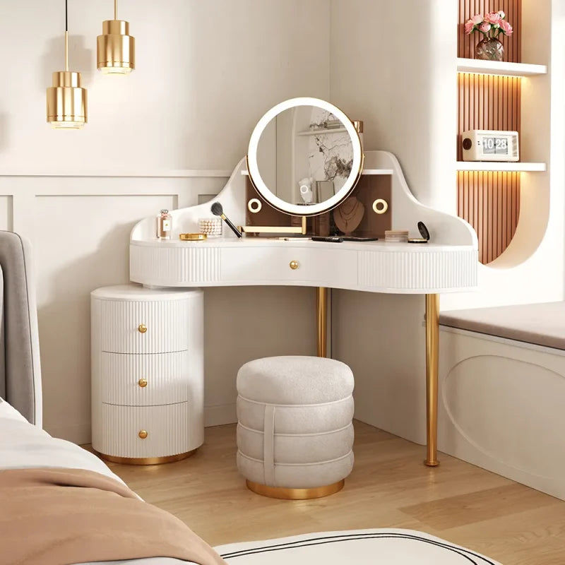 Dellah Makeup Vanity Set