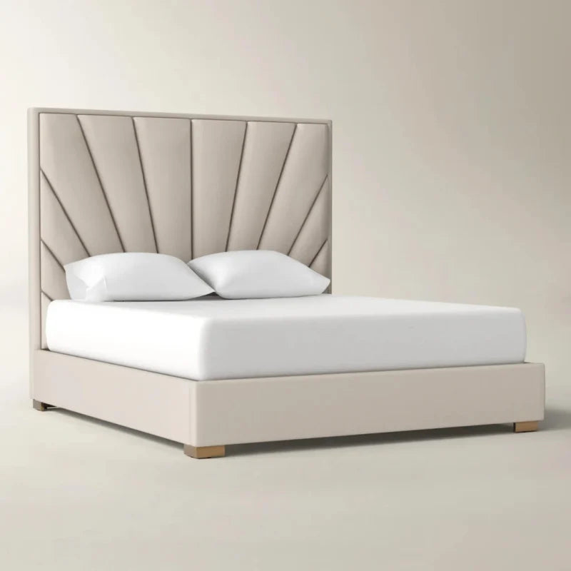 Romanzia Crest Bed