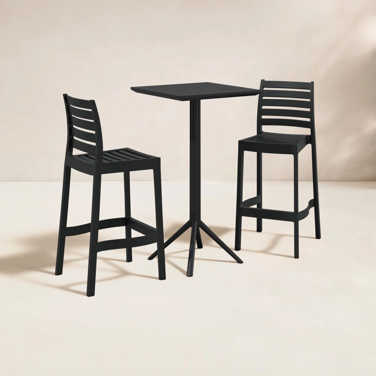 Solara Outdoor Dining Set