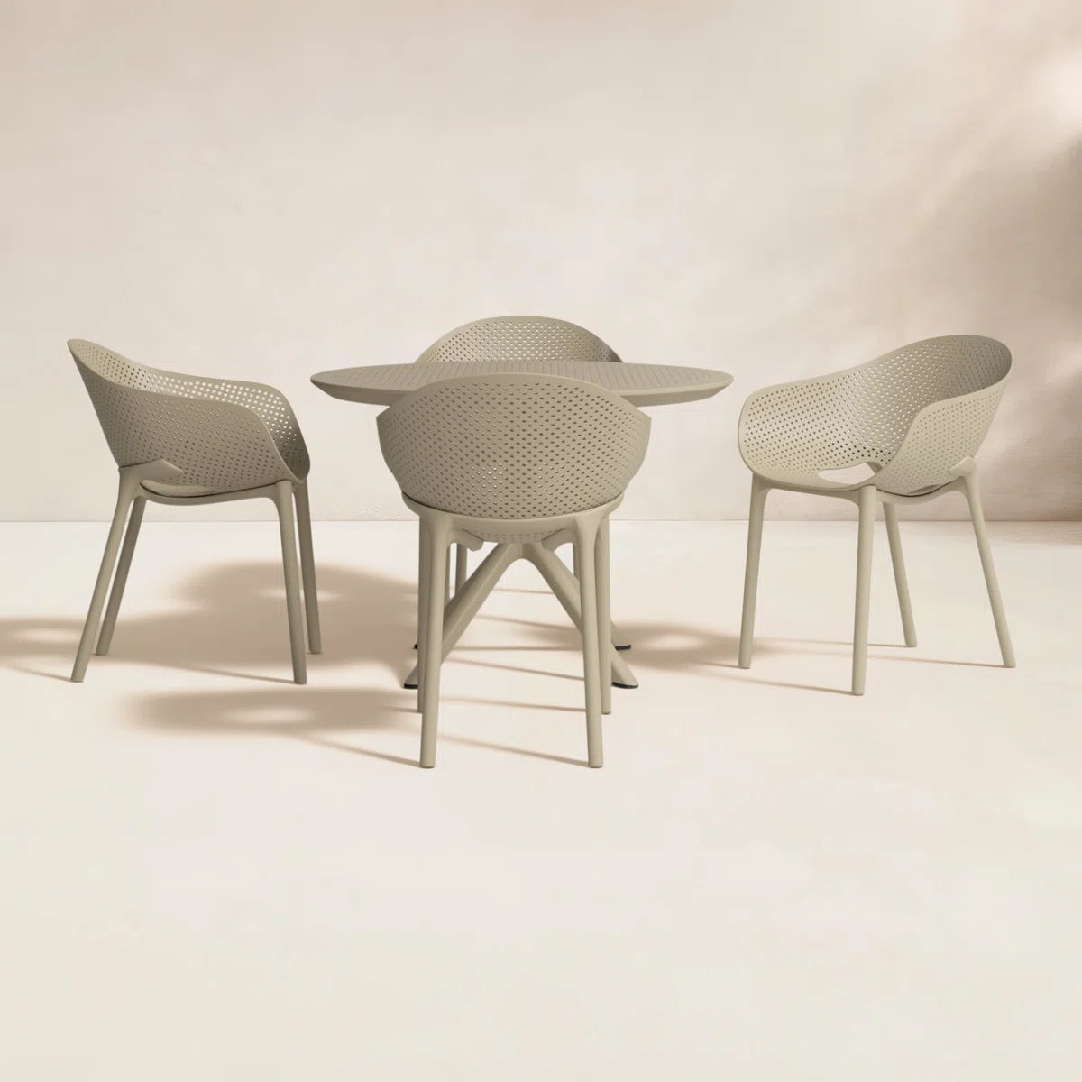 Nexa Dining Set