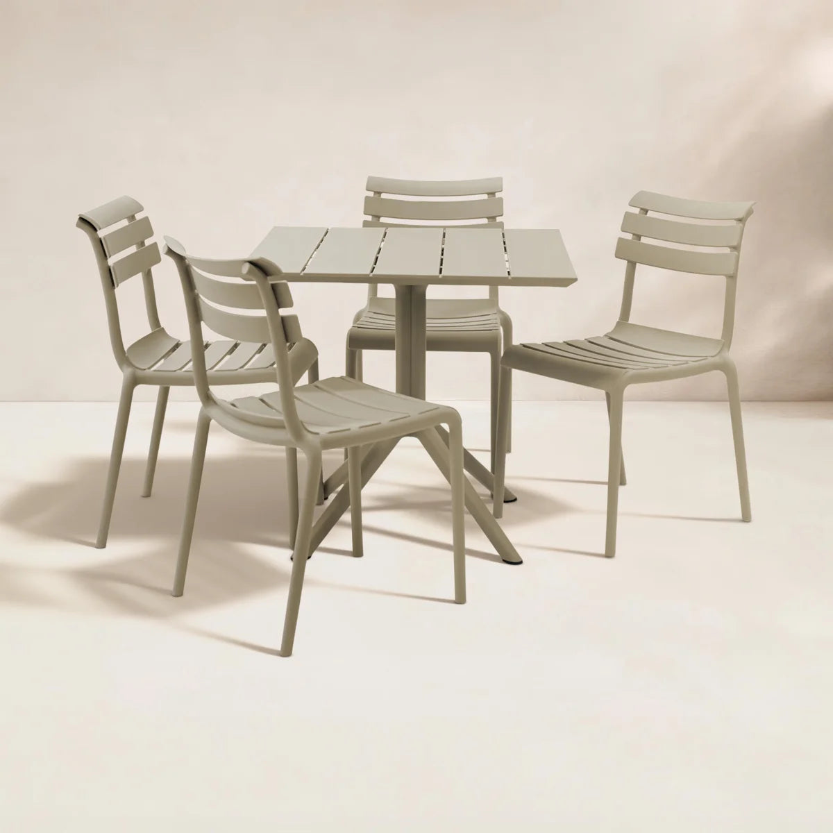 Meadow Dining Set