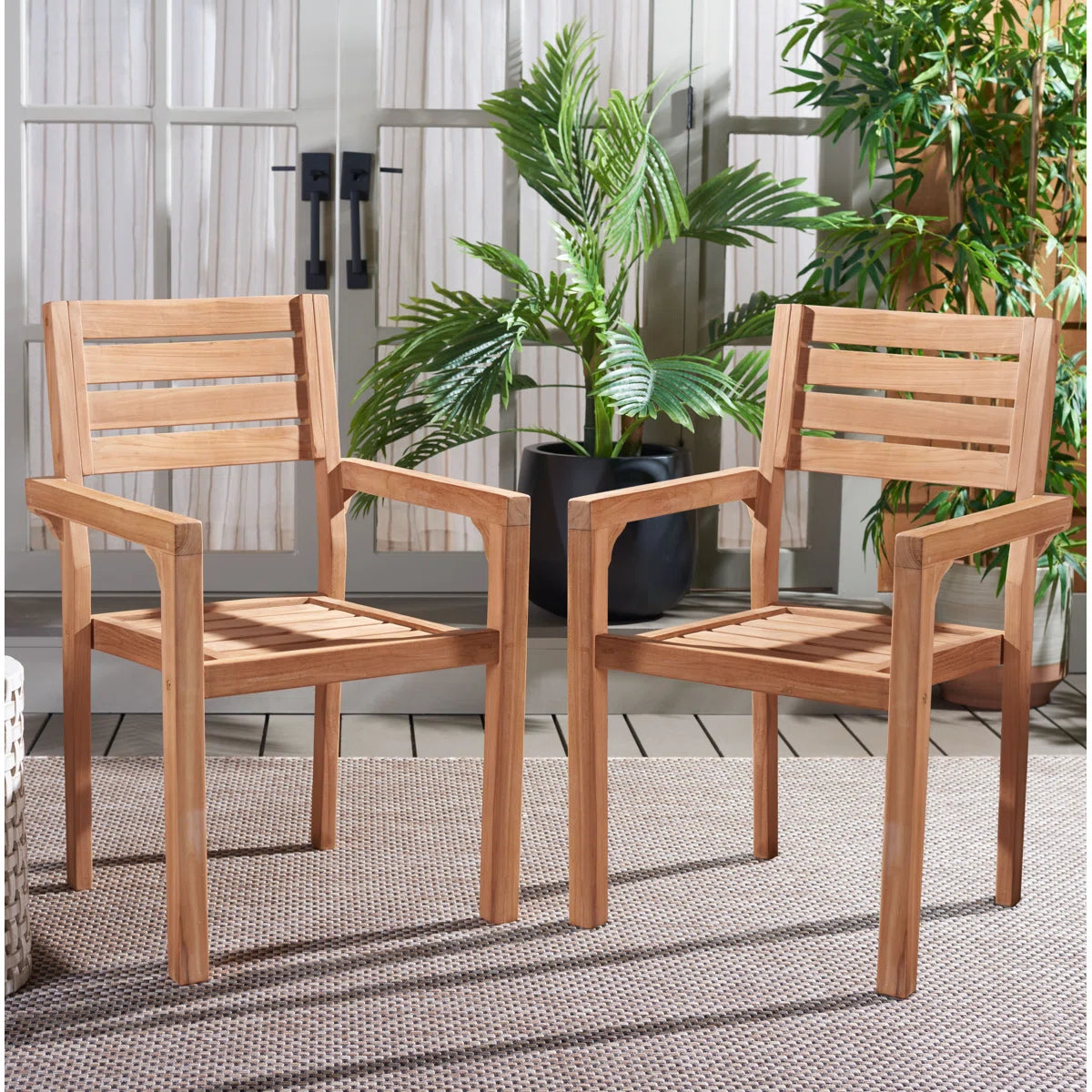 Willow Pan Outdoor Dining Chair