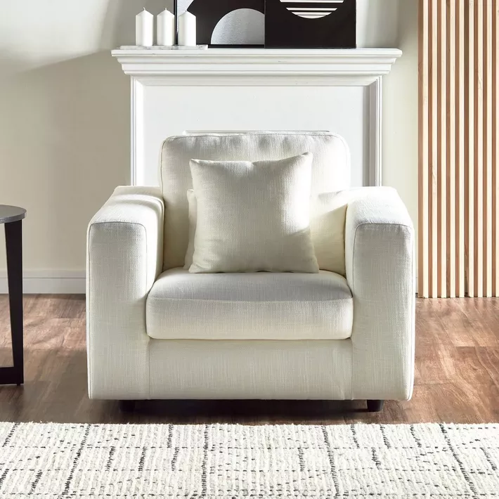 لاحقاً Armchair