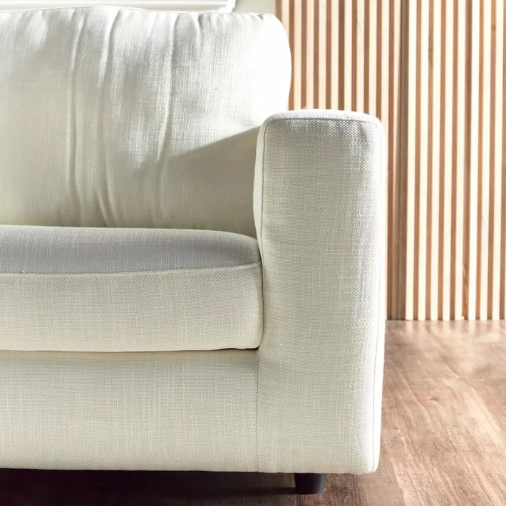 لاحقاً Armchair