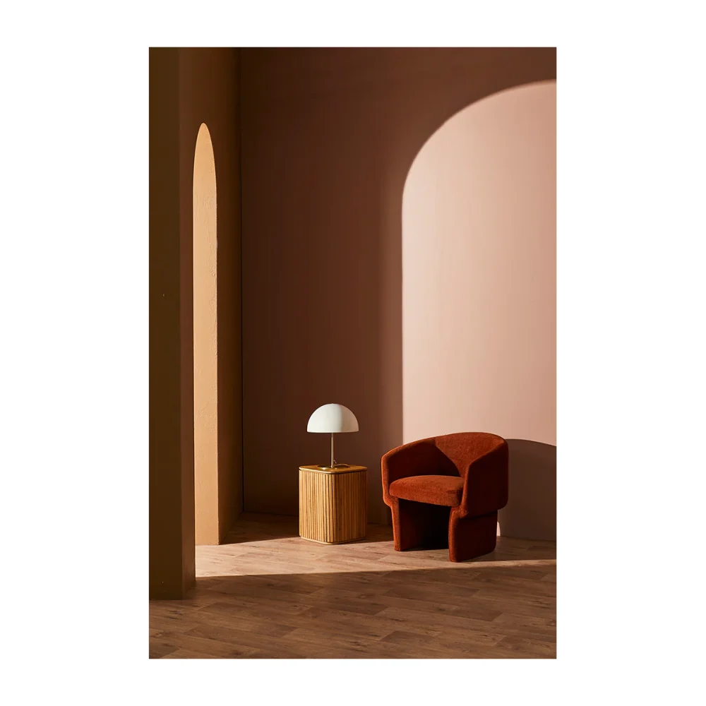 Rapper Armchair