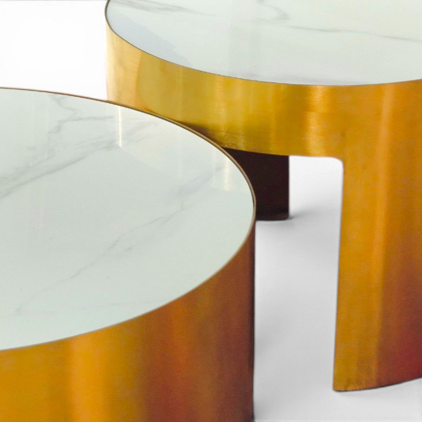 Gold Base Round Coffee Tables with Marble Tops – Luxury Modern Pair