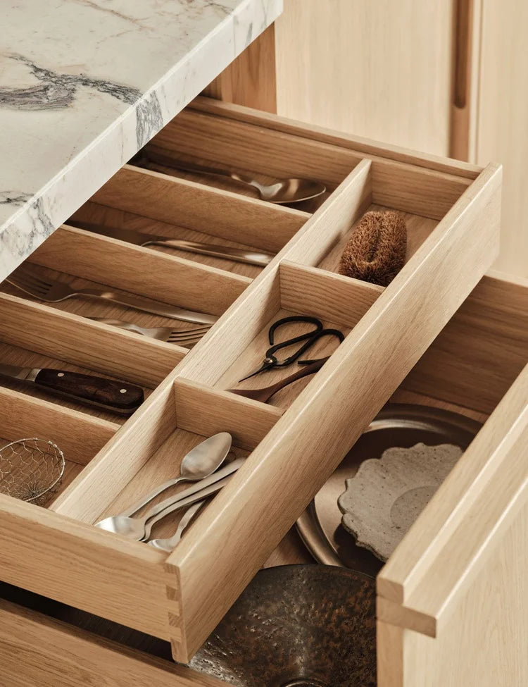 Light Oak & Calacatta Viola Kitchen