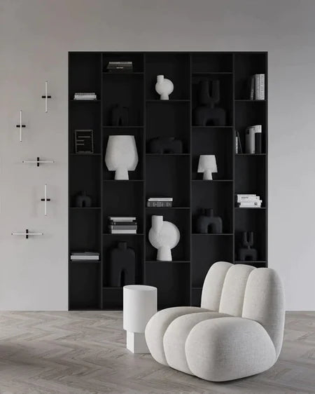 Maris Chair