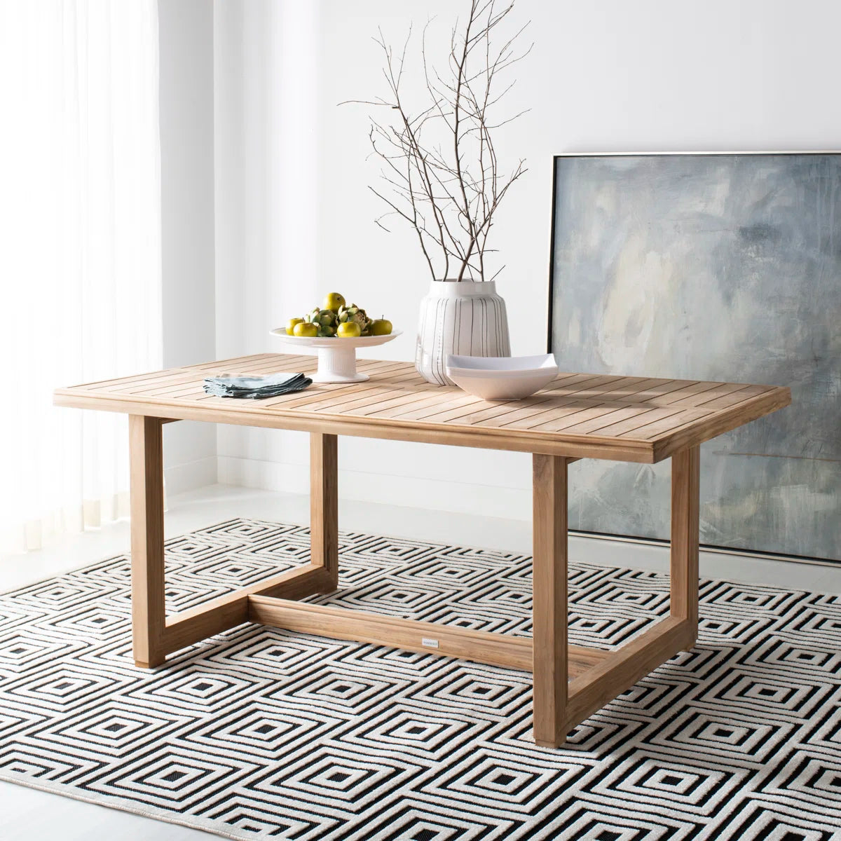 Saphir Dining Table