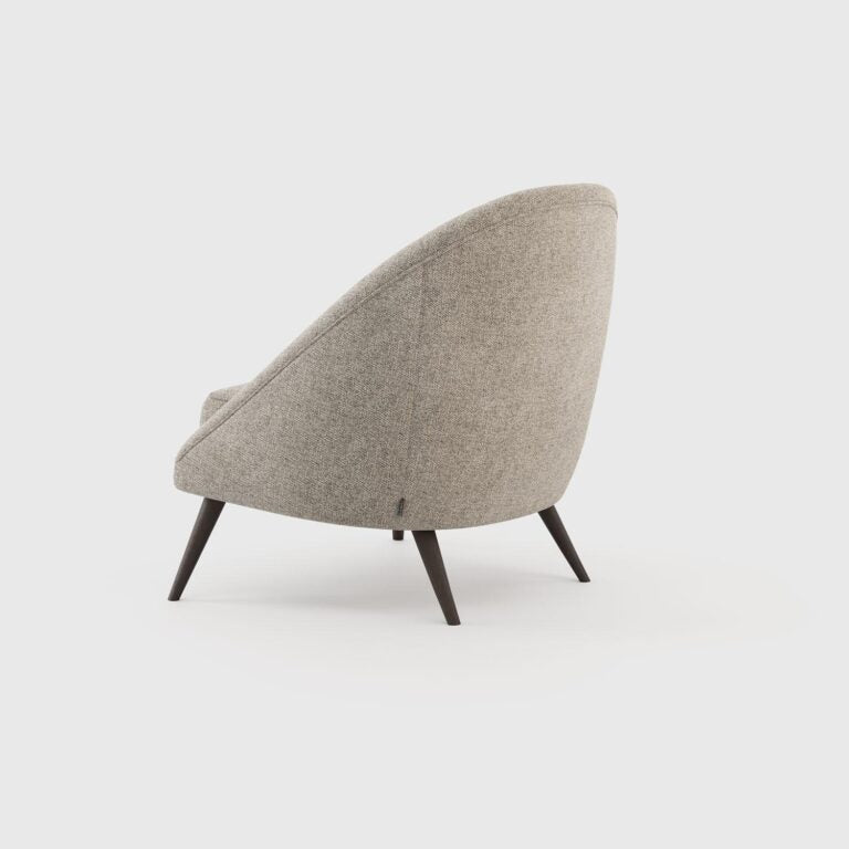 Moniac launch Armchair