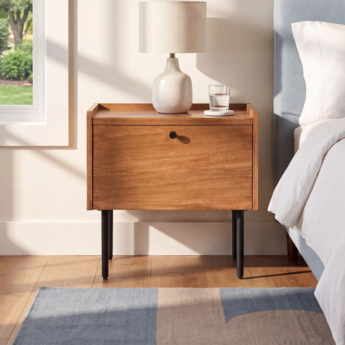 Aleria Modern Nightstand
