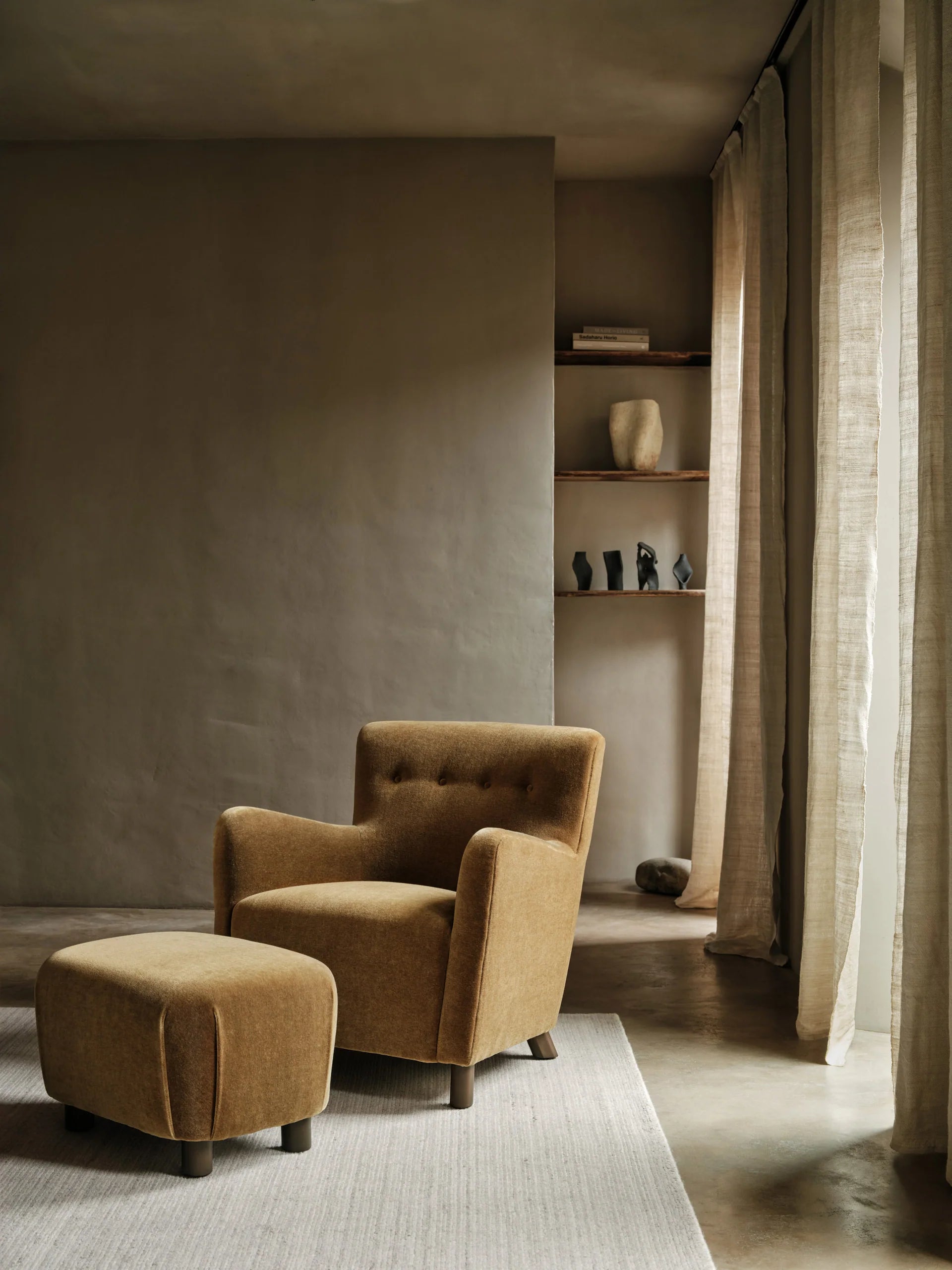 Fionara Accent Chair