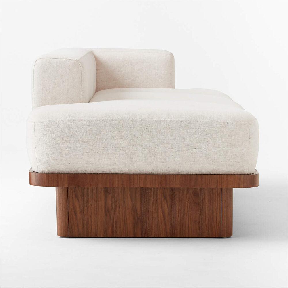 Snow Upholstered Chaise loungue