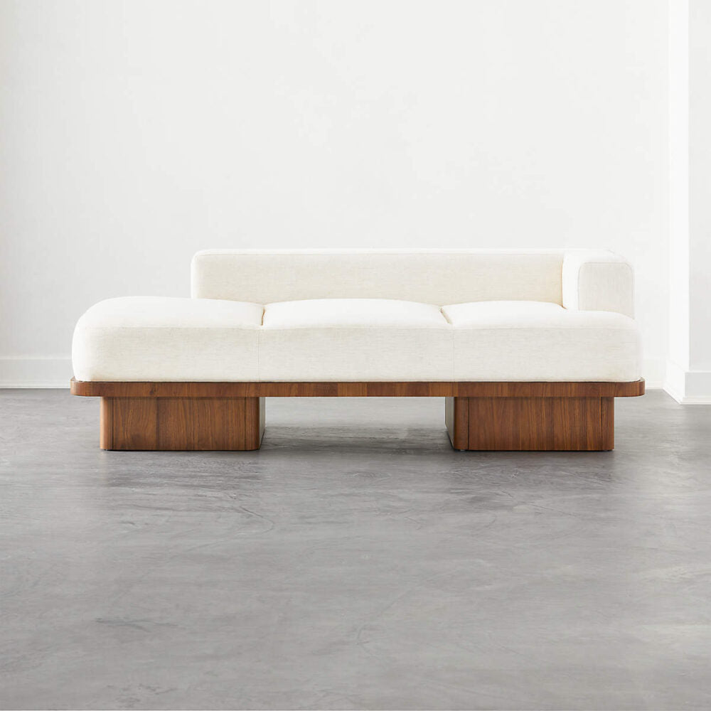 Snow Upholstered Chaise loungue