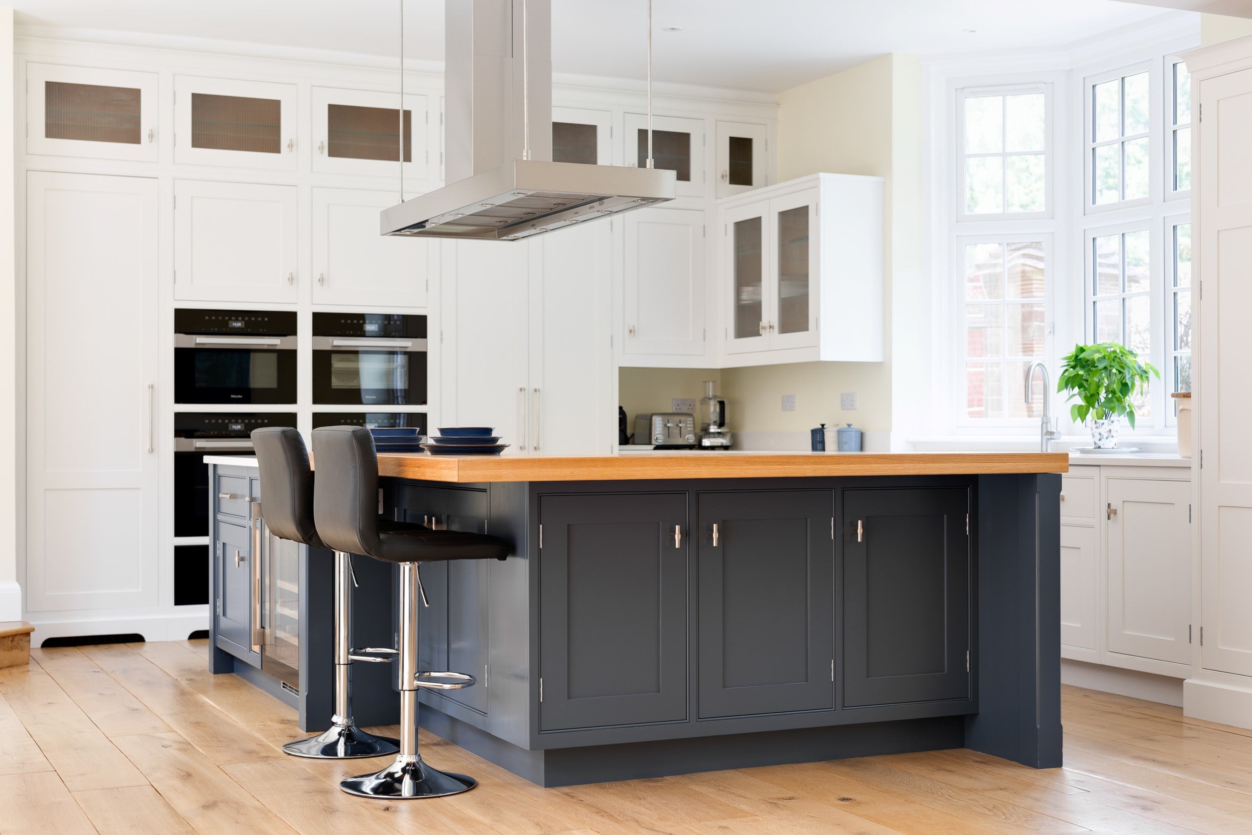 The Grand Country Shaker Kitchen