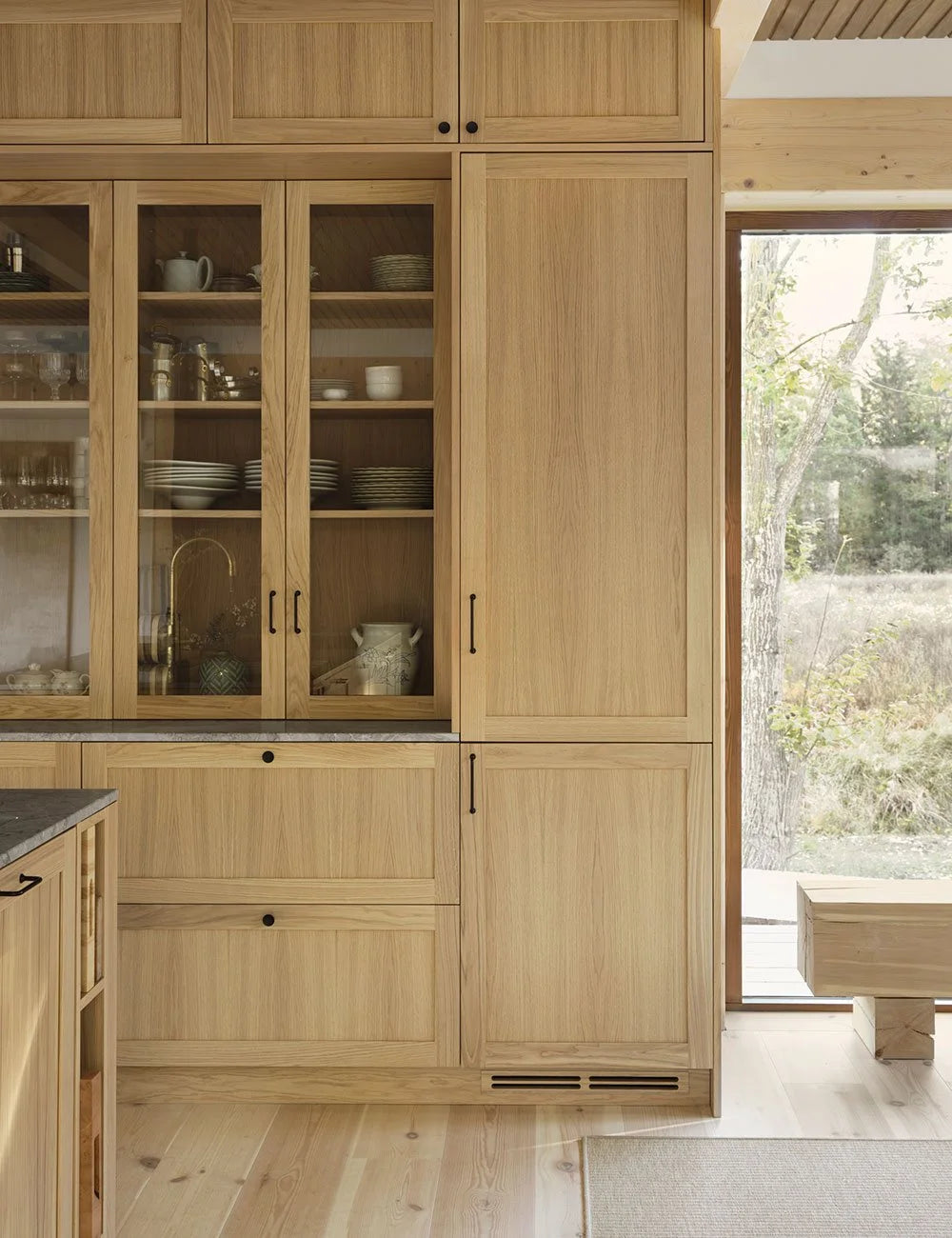 The Natural Oak Kitchen Warm Oak & Limestone Kitchen