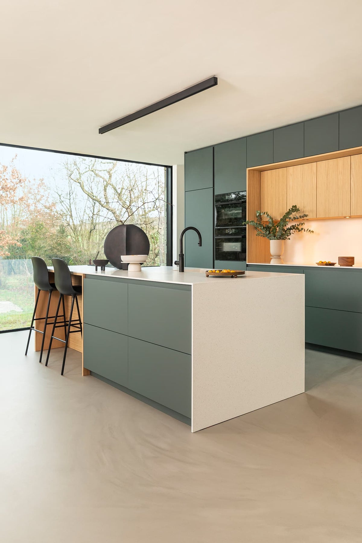 The Verde Oak Kitchen