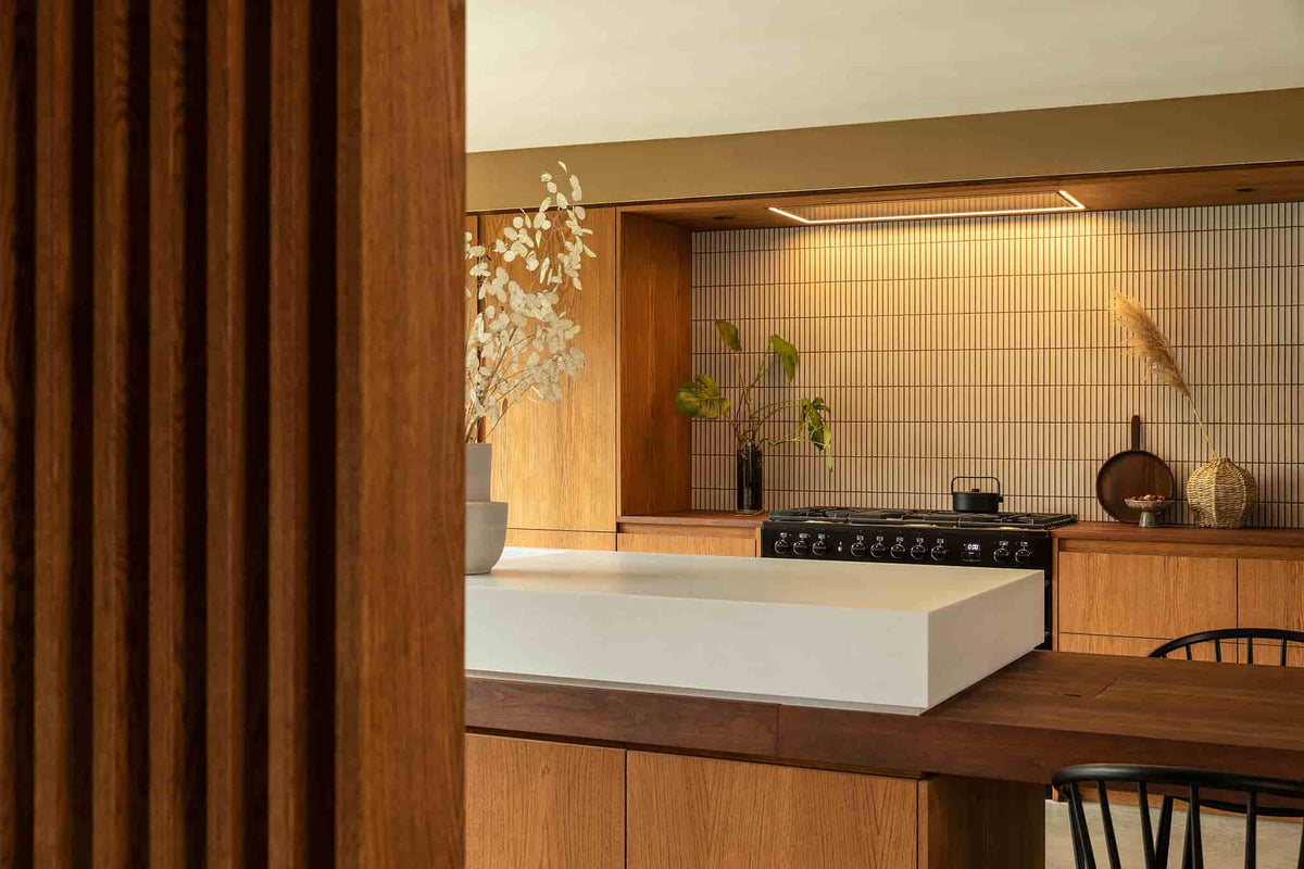The Warm Oak Modern Kitchen