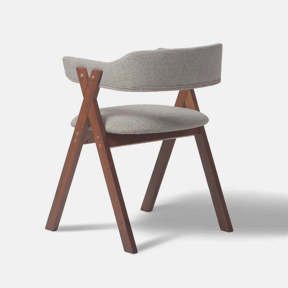 Zero Dining Chair