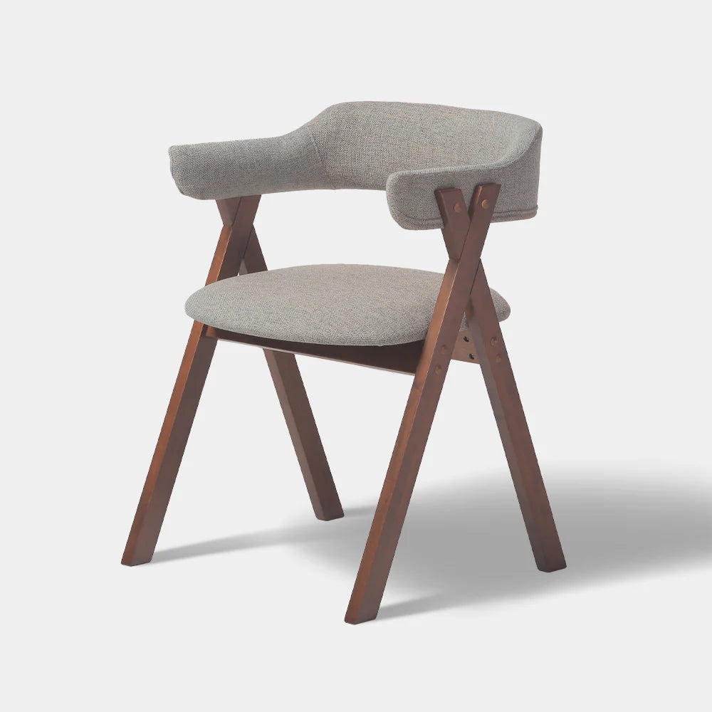 Zero Dining Chair