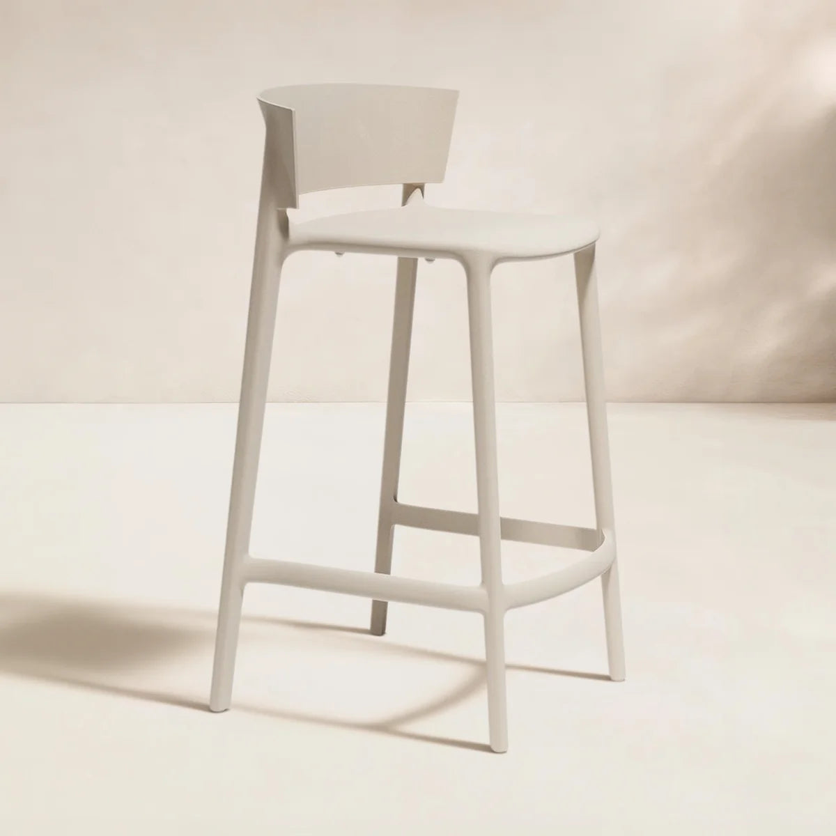 Vozhinja Bar Stool (Set of 4)