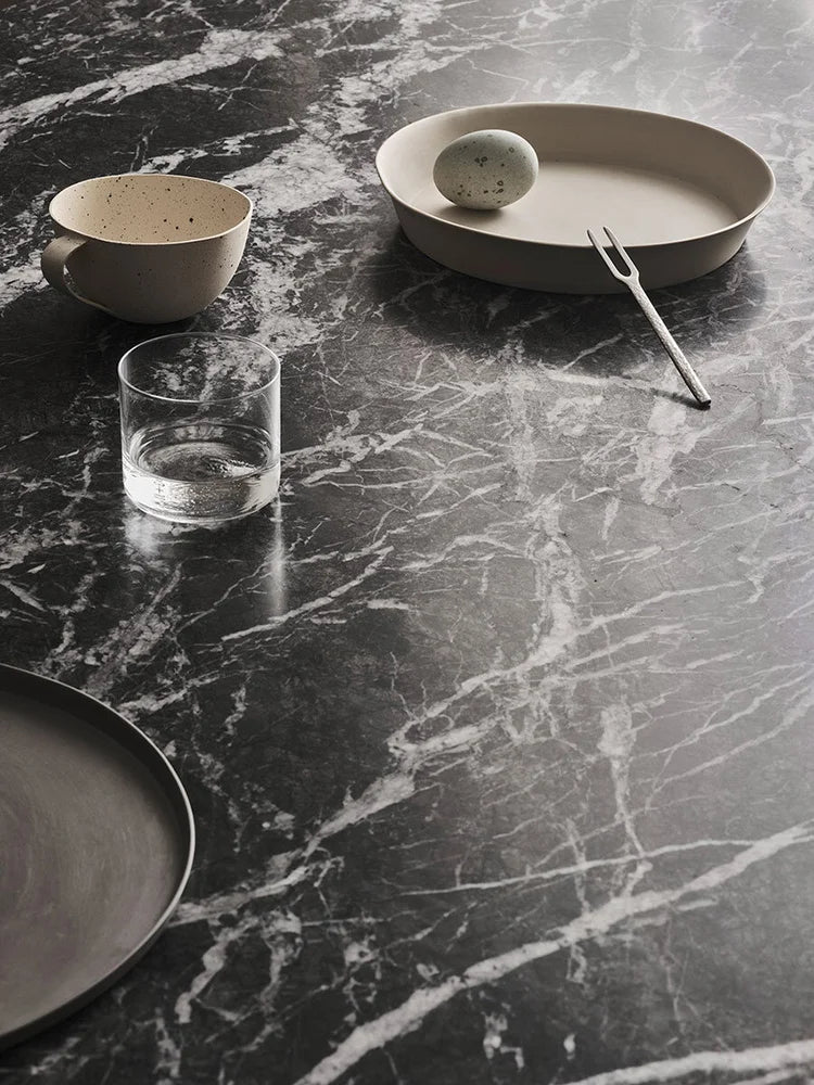 Warm Oak & Soft Beige Nordic Kitchen with Timeless Elegance
