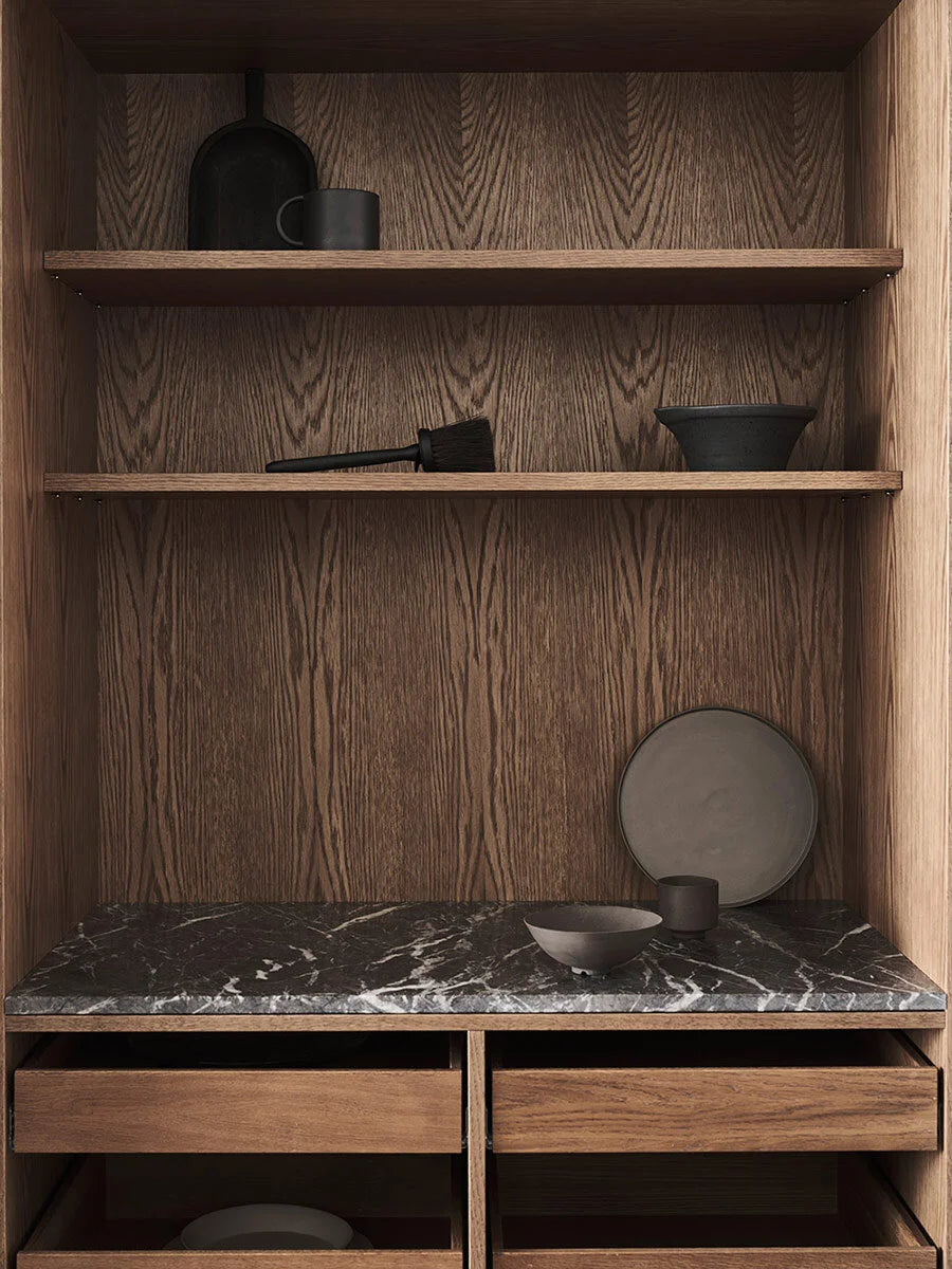 Warm Oak & Soft Beige Nordic Kitchen with Timeless Elegance