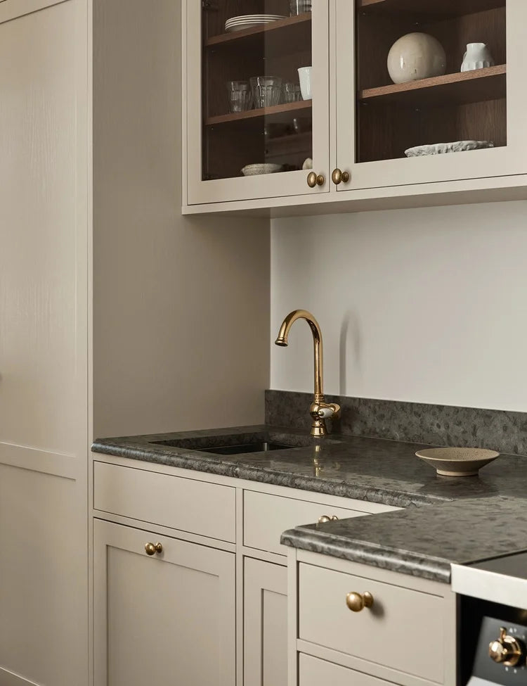Classic Solid Wood Shaker Kitchen