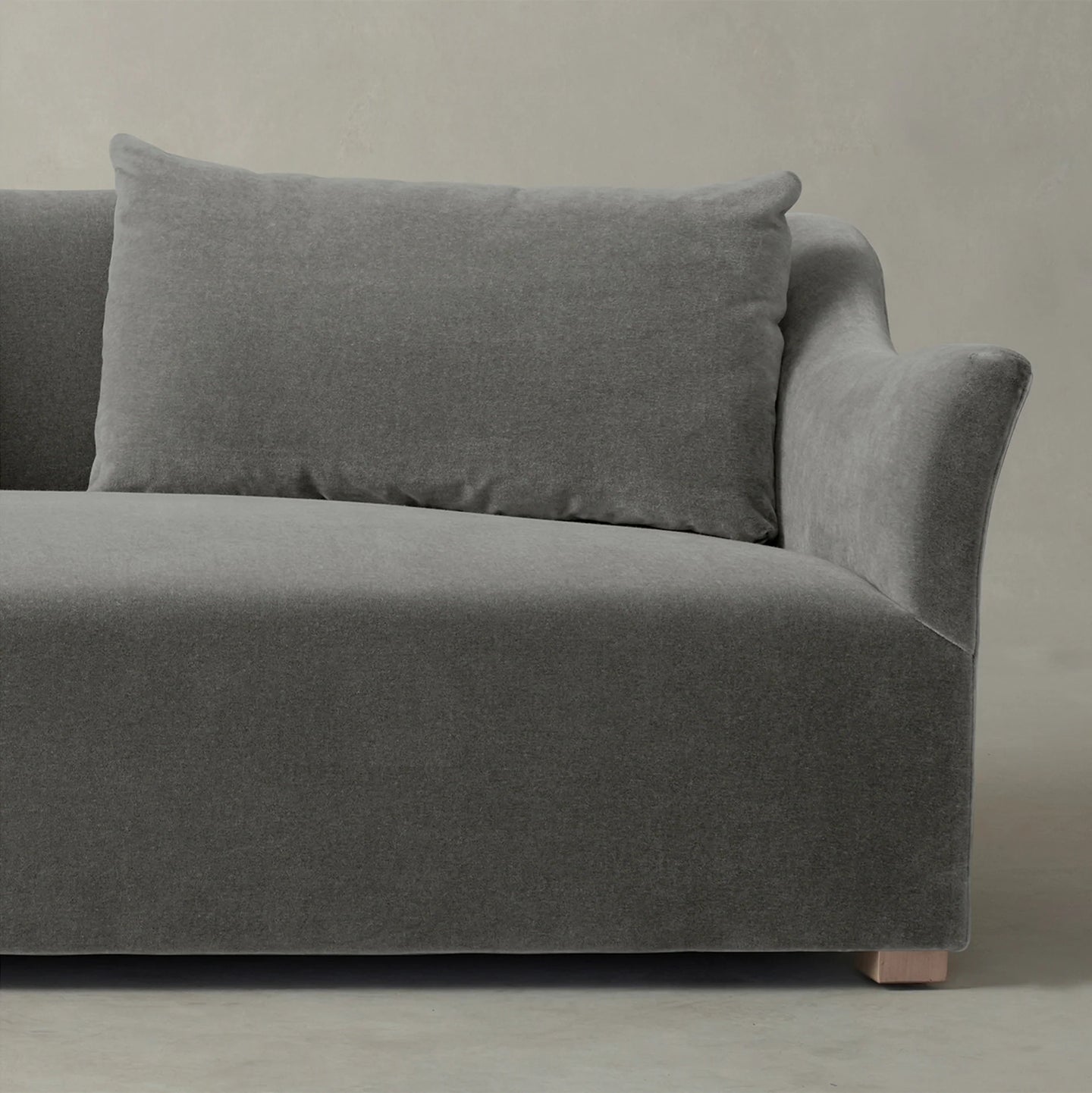 Darvella Sofa