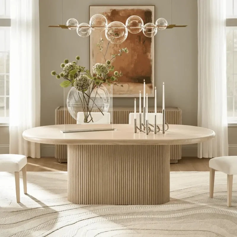 The Willy Dining Table